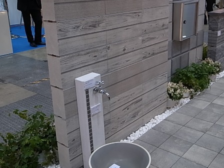 20111007木目調ブロック.jpg 20111007木目調ブロック.jpg