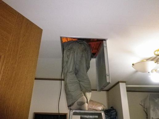 4遮熱材敷き込み.jpg 4遮熱材敷き込み.jpg