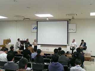建築文化講演会 建築家の山下保博先生を迎えての貴重な講演をしていただきました