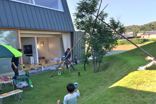 栃木県 宇都宮市 小山市 佐野市 建築家 家 住宅 デザイン 緑の家 ドテ 丘 土手 芝生